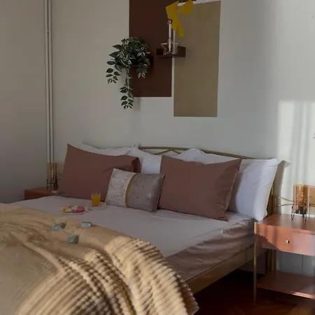 Appartamento The Luxurious House Sea Front - *