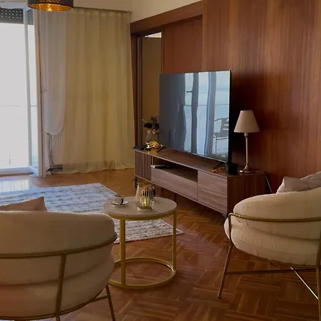 Апартаменты The Luxurious House Sea Front - Салоники