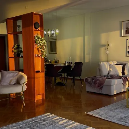 Apartamento The Luxurious House Sea Front -