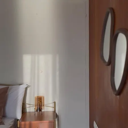 The Luxurious House Sea Front - Appartamento *