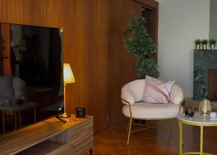 The Luxurious House Sea Front - Apartament *